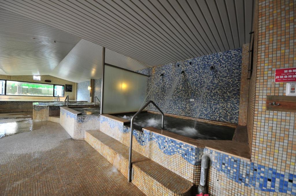 Chat Hot Spring Resort Keelung Bagian luar foto