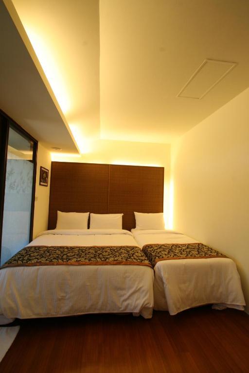Chat Hot Spring Resort Keelung Bagian luar foto